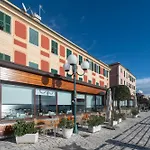 330 - Lord Nelson Chiavari, A Due Passi Dal Mare 3